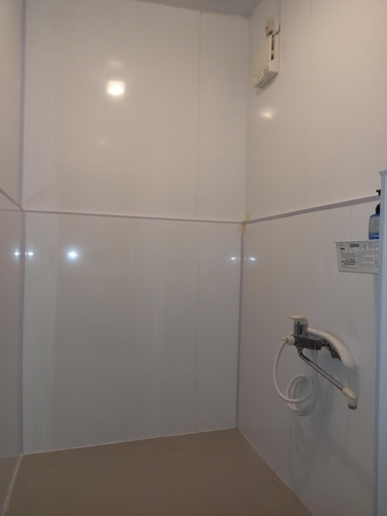 Lucky House Guest House Osaka Exterior photo