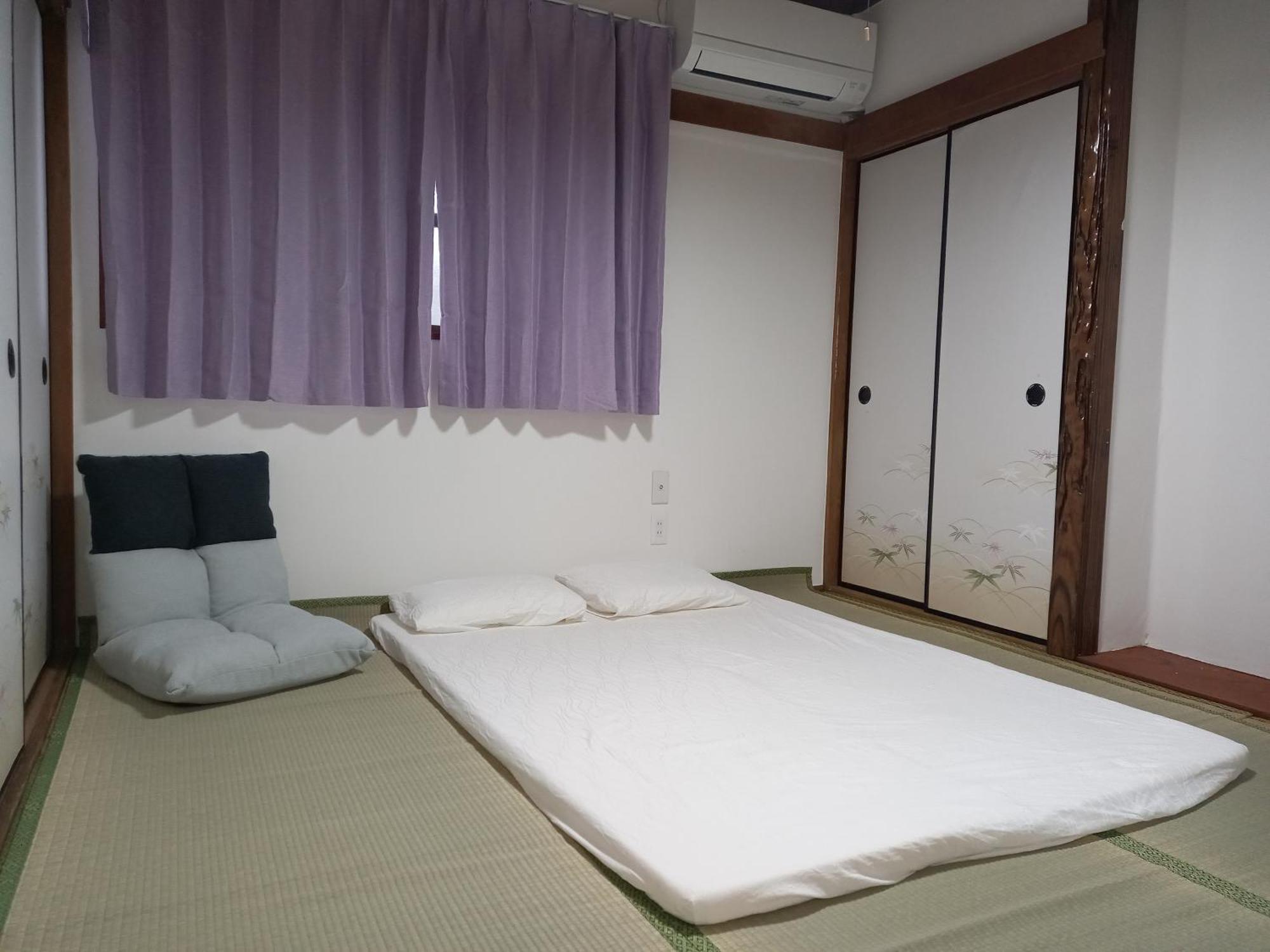 Lucky House Guest House Osaka Exterior photo